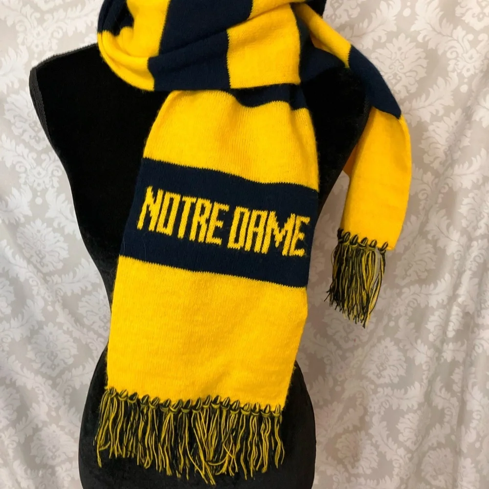 Notre Dame Scarf
